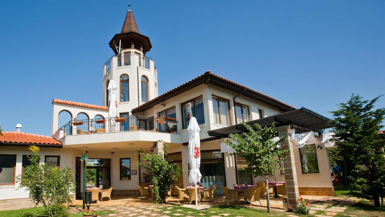 Вила Бел Тауър - Villa Bell Tower Baltsjik Eksteriør bilde